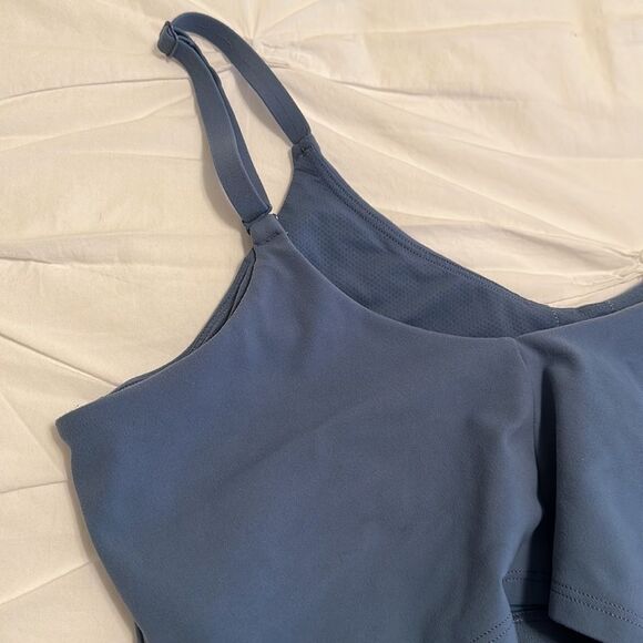 NWOT Athleta Elation V-Neck Crop Women’s A-C in Cottage Blue Size L - Picture 12 of 16
